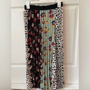 💐Leopard and floral print skirt